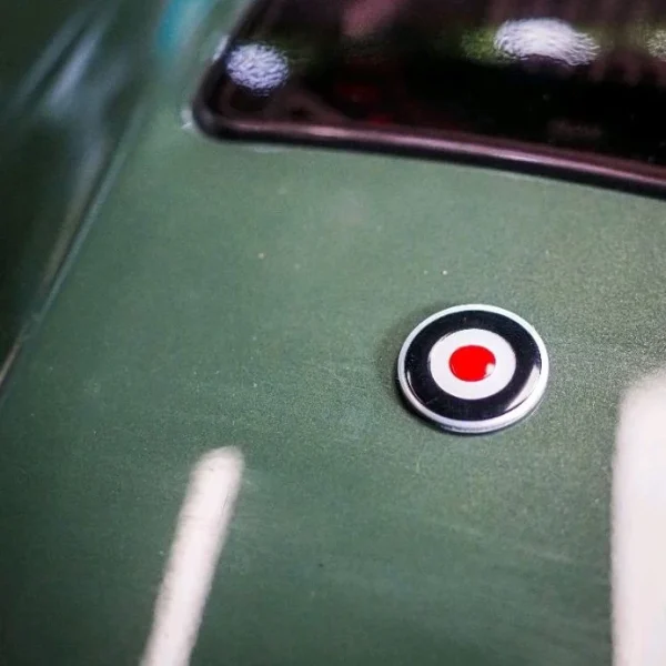 ใหม่!! เพลทโลหะ กลม Lambretta X และ Mods สวย เท่ โดนใจชาว แลมเบร็ตต้า ติดตั้งง่ายตรงไหนก็เด่น มีเทป 3 m ในชุด - Image 3